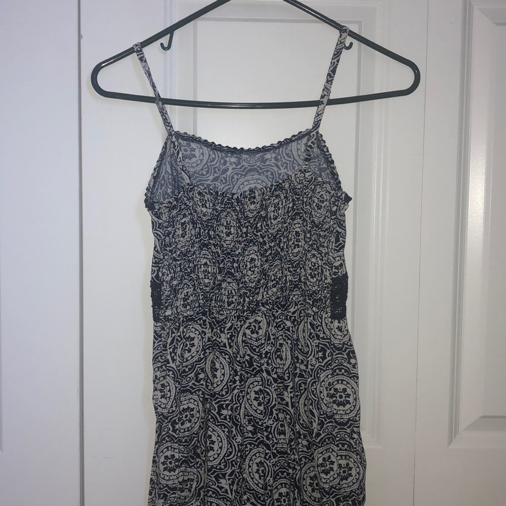 SUNDRESS - Picture 2 of 2